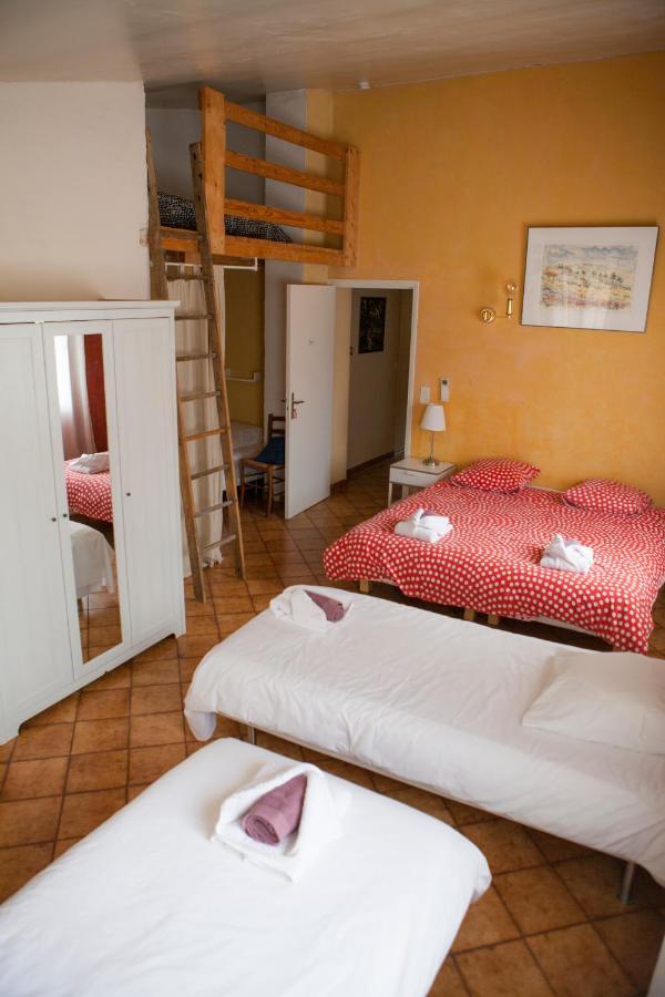 Auberge De La Vallee Saint-Jean-de-Buèges Esterno foto